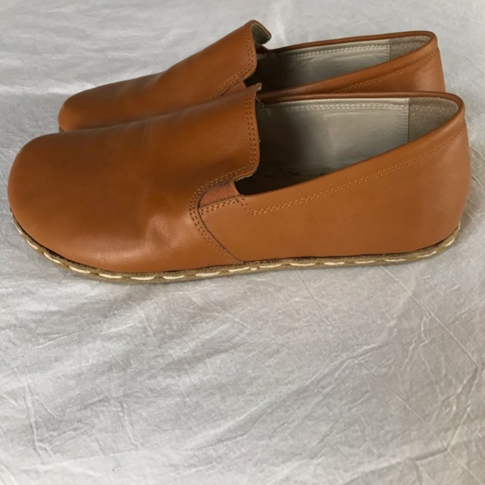 Elegant Tan Leather Flats for Women